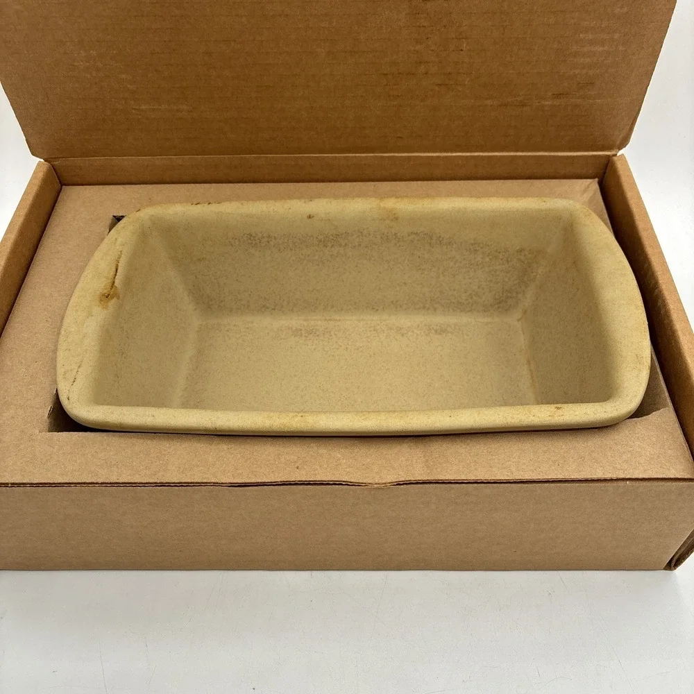 Pampered Chef Stoneware Family Heritage Collection Bread Loaf Pan #1417
